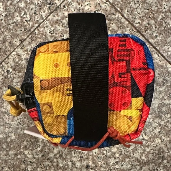Herschel Supply Co. X LEGO Settlement Pencil Case - Picture 4 of 6